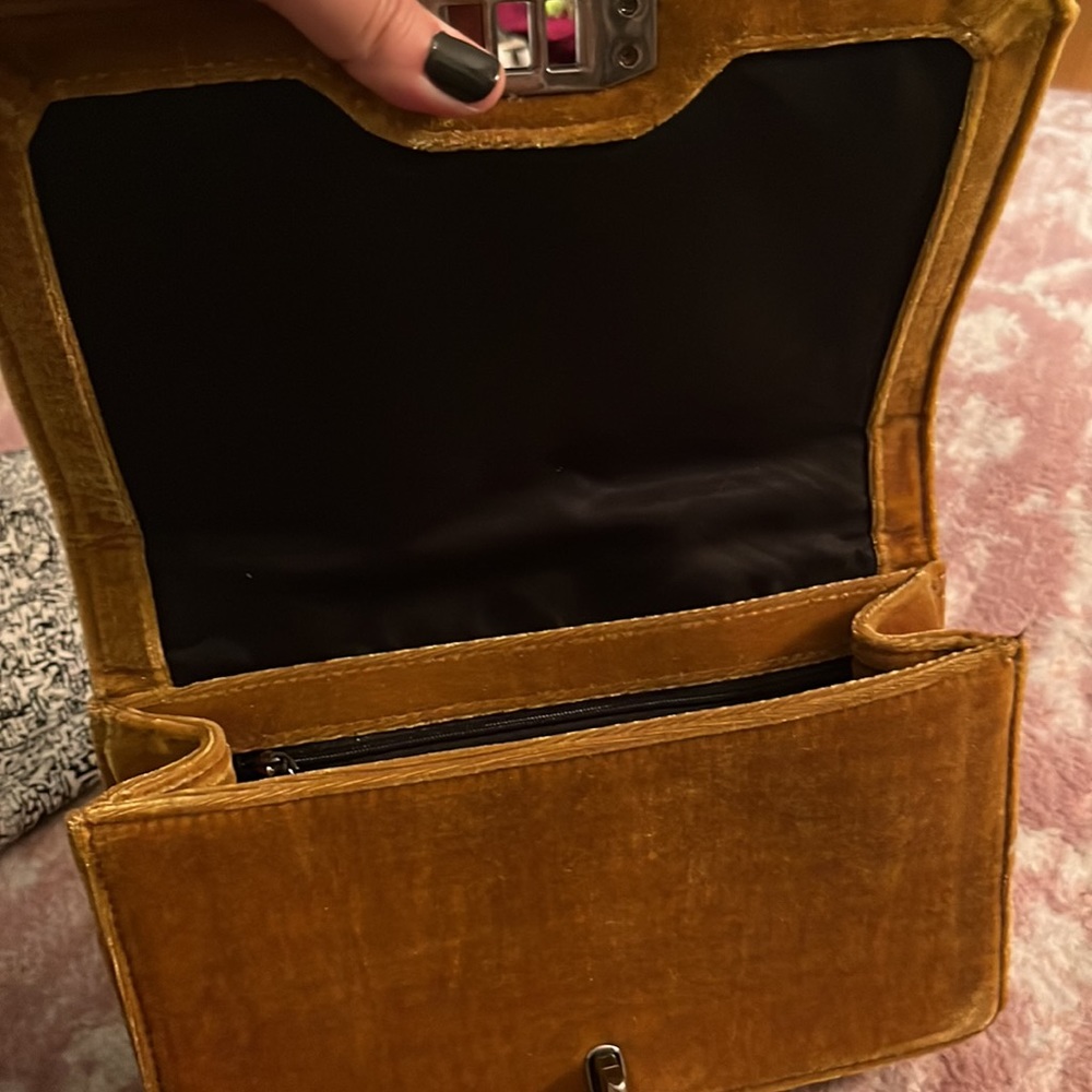 Rebecca Minkoff velvet bag - Picture 6 of 6
